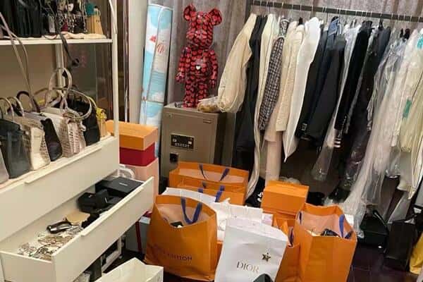南阳新野县回收一线品牌衣服